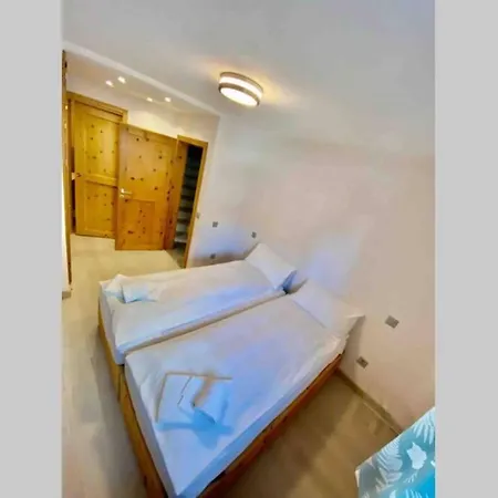 Comfort And Sunshine In Celerina Chesa Prasura *