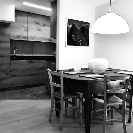 Apartment Comfort And Sunshine In Celerina Chesa Prasura