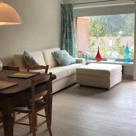 Comfort And Sunshine In Celerina Chesa Prasura Lejlighed *